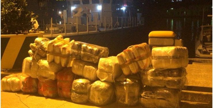 Guardia di Finanza: Operazione Aeronavale delle Fiamme Gialle