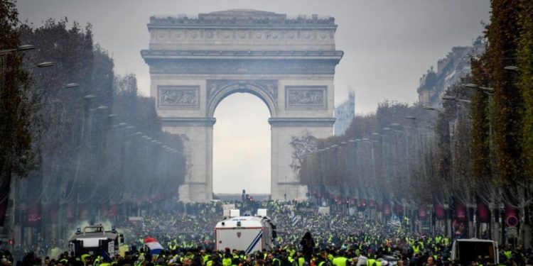 Parigi sotto assedio dei Gilet gialli