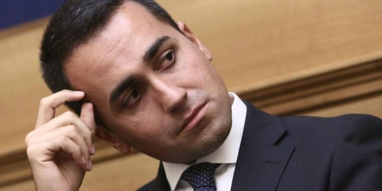 Caso Di Maio, il Ministro del Lavoro non si tira indietro