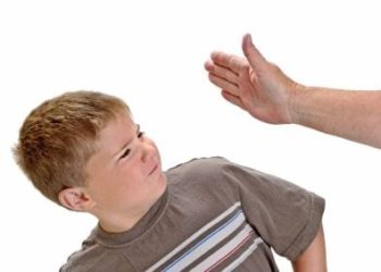 La Violenza degli Scappellotti