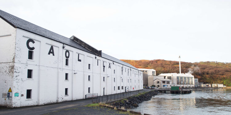 Il Whisky della Settimana: Caol Ila Distiller Edition 2004 Moscatel Cask Finish