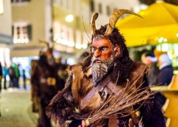 Natale, i miti dark in giro per il mondo