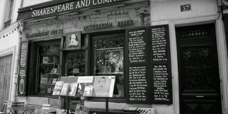 Shakespeare and Company, storia della libreria che ha fatto la storia