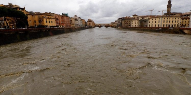 Acqua alluvionale