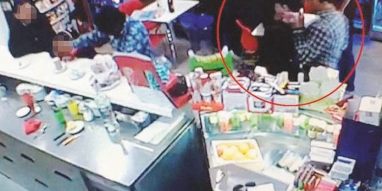 Pestaggio al Roxy Bar: Antonio Casamonica condannato a sette anni