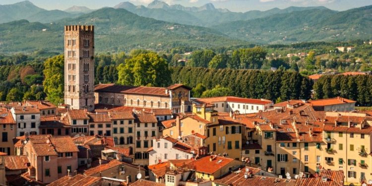 Lucca, panoramica della città
