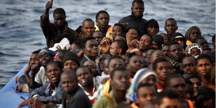 Noi africanizzati, loro alienati