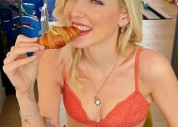 La Ferragni e il suo mini seno: un caso internazionale. Deriva 2.0