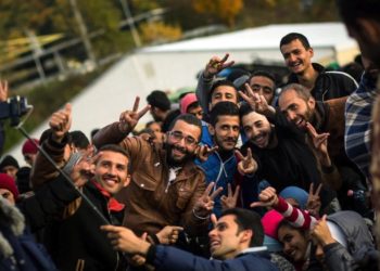 Il 20% del reddito di cittadinanza andrà agli immigrati