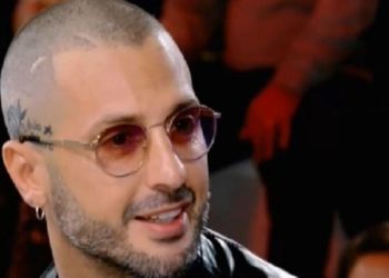 Isola dei Famosi: Fabrizio Corona sguazza nella Tv spazzatura