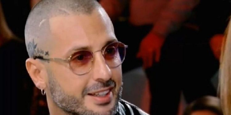 Isola dei Famosi: Fabrizio Corona sguazza nella Tv spazzatura