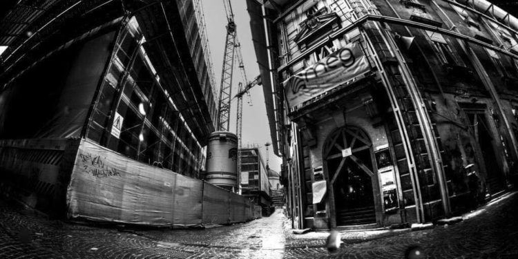 L'Aquila, uno scatto di Daniele di Benedetto per la mostra Lavori in Corso nel decennale del sisma