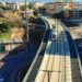 Linea T2 della Tramvia: i signori passeggeri sono pregati di scendere e spingere