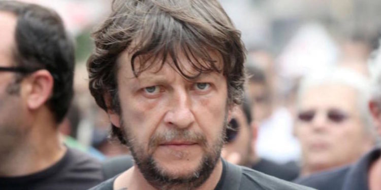 Casarini sette ore davanti al pm, battute contro Salvini: io non scappo dai processi