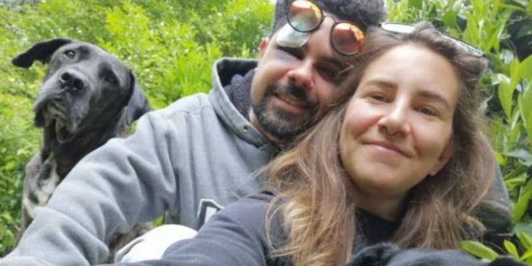 Ragazza tiene testa a dieci aggressori, però sono magrebini: la sinistra tace, non è un’eroina