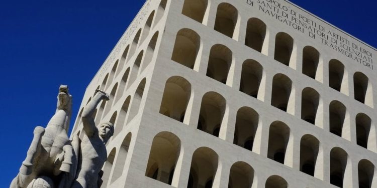 I monumenti fascisti e la ridicola polemica per rimuoverli