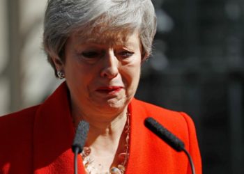 Meglio tardi che May: la premier britannica annuncia le dimissioni