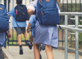 Scuola elementare, abolite note sul registro e sospensioni