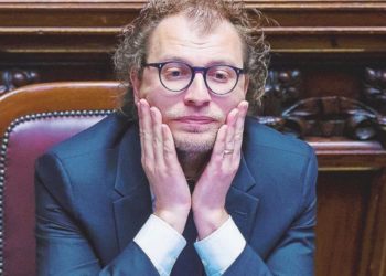 Luca Lotti intercettato: “A Ermini qualche messaggio va dato”. L’ex ministro del Pd e le ombre del Caso Procure
