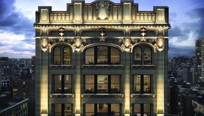 Amazon: Jeff Bezos compra un mega-attico da 80 milioni di dollari a New York, alla faccia dei suoi 650.000 lavoratori super sfruttati