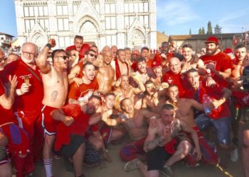 Calcio Storico: i Rossi di Santa Maria Novella conquistano Firenze