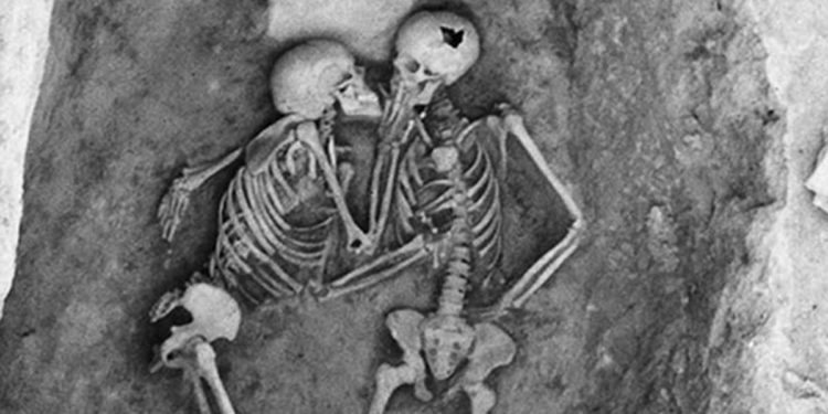 Il bacio più lungo del mondo. I due amanti di Hasanlu