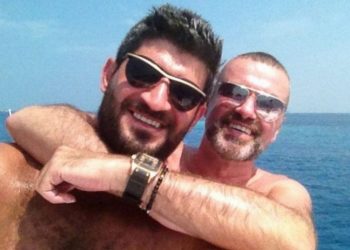 George Michael, l’ex fidanzato Fadi Fawaz distrugge la sua casa a Londra: arrestato. «Furioso per l’eredità»