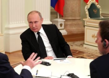 Putin: “il liberismo è moribondo, è il momento del populismo”