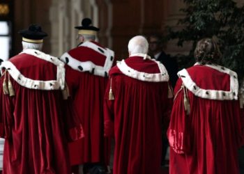 Classi dirigenti in stato di avanzata decomposizione