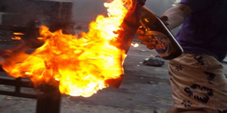 Bomba Molotov, l’ordigno incendiario finlandese che faceva impazzire i sovietici