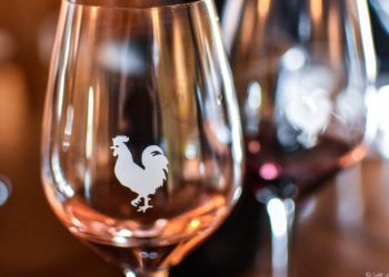 Un calice di Rosato Rocca di Montegrossi