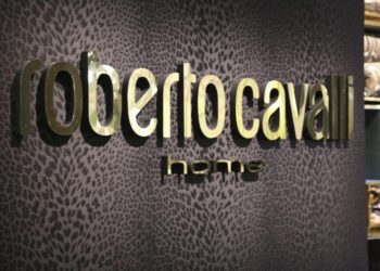 Roberto Cavalli passa agli arabi, la maison fiorentina finisce a Dubai
