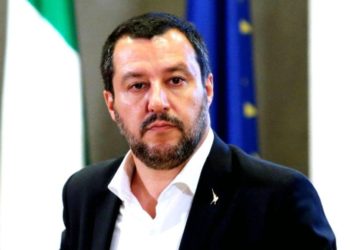 La guerra mondiale contro Salvini