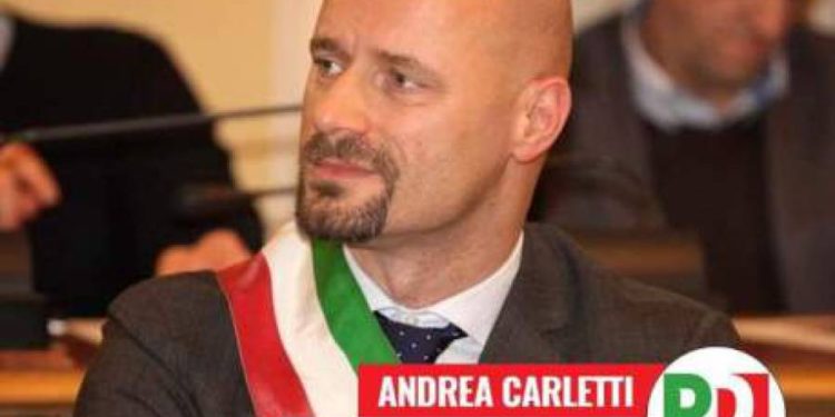 Bibbiano: si aggrava la posizione del sindaco Carletti, il Pd senza vergogna lo difende compatto