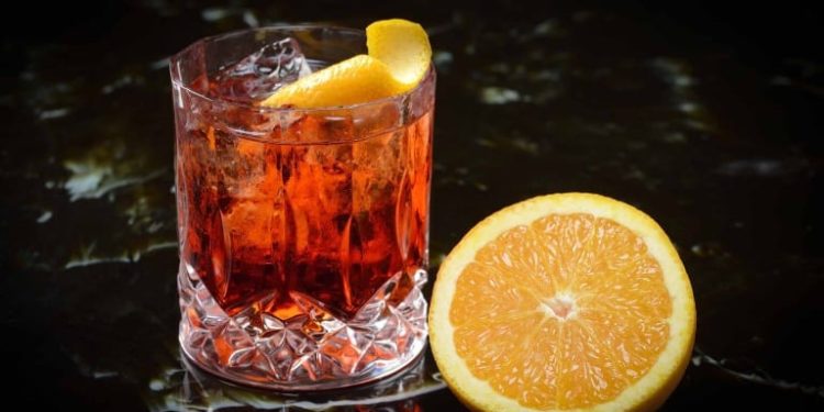 La tradizione dei cocktail italiani nel centenario del Negroni