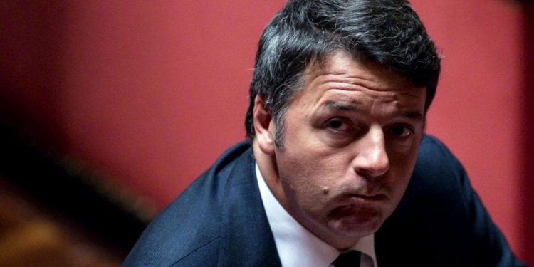 Renzi, crisi di nervi contro Salvini: “Fannullone, chi ti paga? Ridacci i soldi”