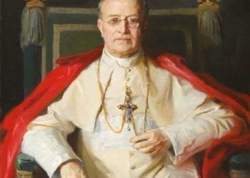 Papa Revolver. Pio XI, il pontefice gelido con la pistola nel cassetto