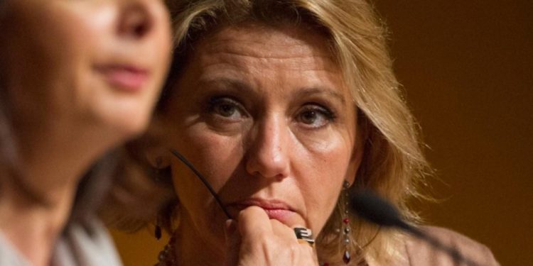 L’appello di Concita De Gregorio: “Zingaretti fai una cosa di sinistra, falli sbarcare”. Ci risiamo