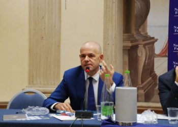Confindustria si allinea al nuovo governo: cacciato il Prof. Gervasoni dalla Luiss per un tweet di luglio contro Carola