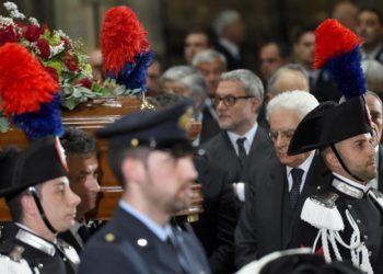 Agenti uccisi a Trieste, l’ultimo saluto