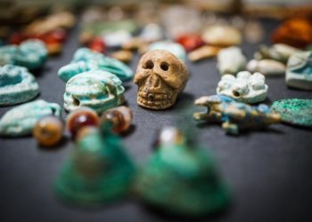 L’eternità in un giorno: Pompei e Santorini