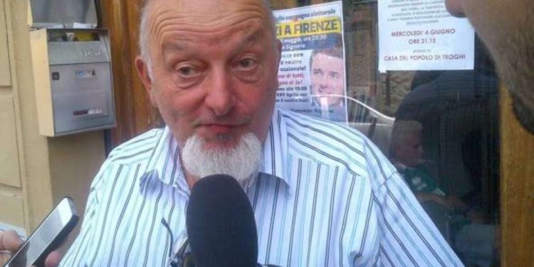 Sequestrati pc e cellulari a Tiziano Renzi, la tesi dei PM è che il padre facesse il lobbista approfittando del ruolo di premier di Matteo