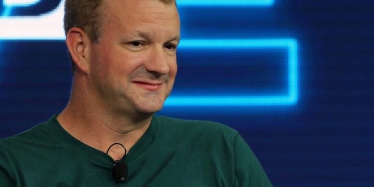 Brian Acton, co-fondatore di WhatsApp, spiega per quale motivo bisognerebbe cancellarsi da Facebook