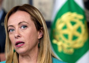 “Anche mia figlia mi chiama genitore 1!” Giorgia Meloni scherza su “Io sono Giorgia”