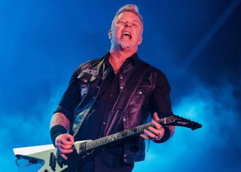 Rock’n’Roll news: i Metallica, “duri dal cuore tenero“, aiutano le vittime dei disastrosi incendi in California