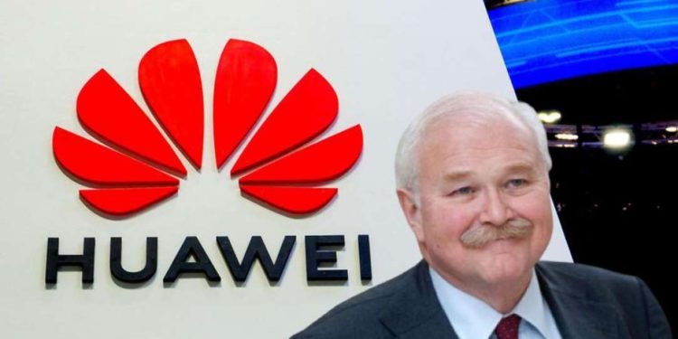 Il presidente AGCOM in audizione alla Camera: dobbiamo solo scegliere da chi essere spiati. Cinesi o americani?