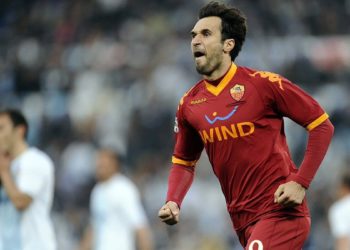 Vucinic nella rete del fisco, sequestrati beni per 6 milioni all’ex attaccante di Roma e Juventus