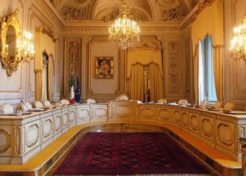 La Corte Costituzionale e la Corte europea dei diritti dell’uomo riconoscono che non esiste un diritto alla genitorialità per le coppie omosessuali