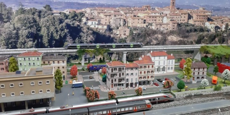 il plastico di treni più grande in Toscana