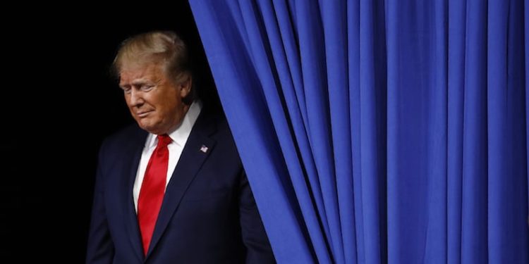 La camera approva: Donald Trump è il terzo presidente della storia americana sotto impeachment